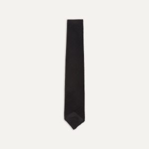 Black Fine Woven Grenadine Silk Hand Rolled Tie
