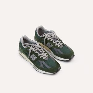 New Balance Kombu Green Made in UK 991v2 Trainers
