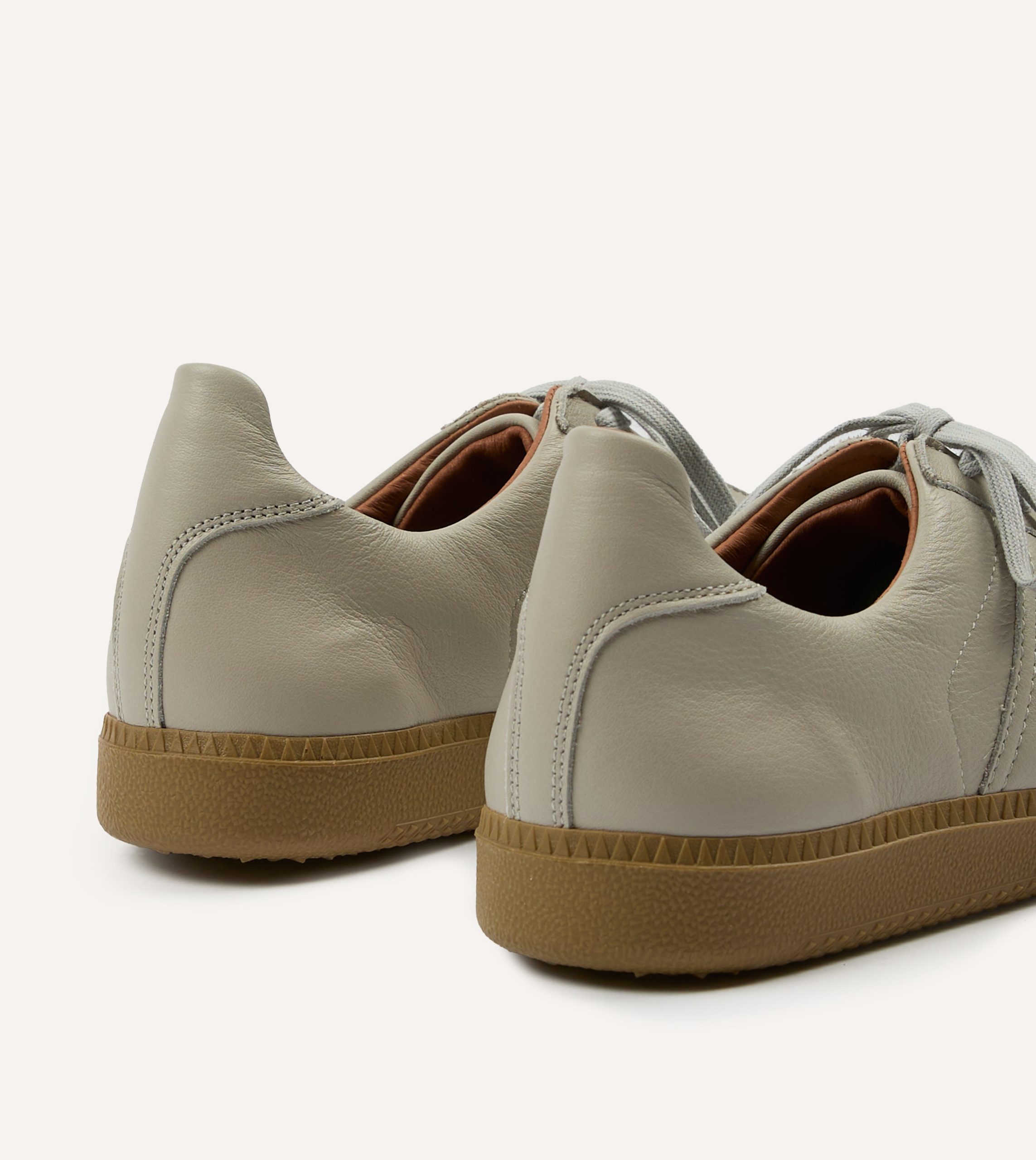 Reproduction of Found Grey Germany Military Trainer - Image 5