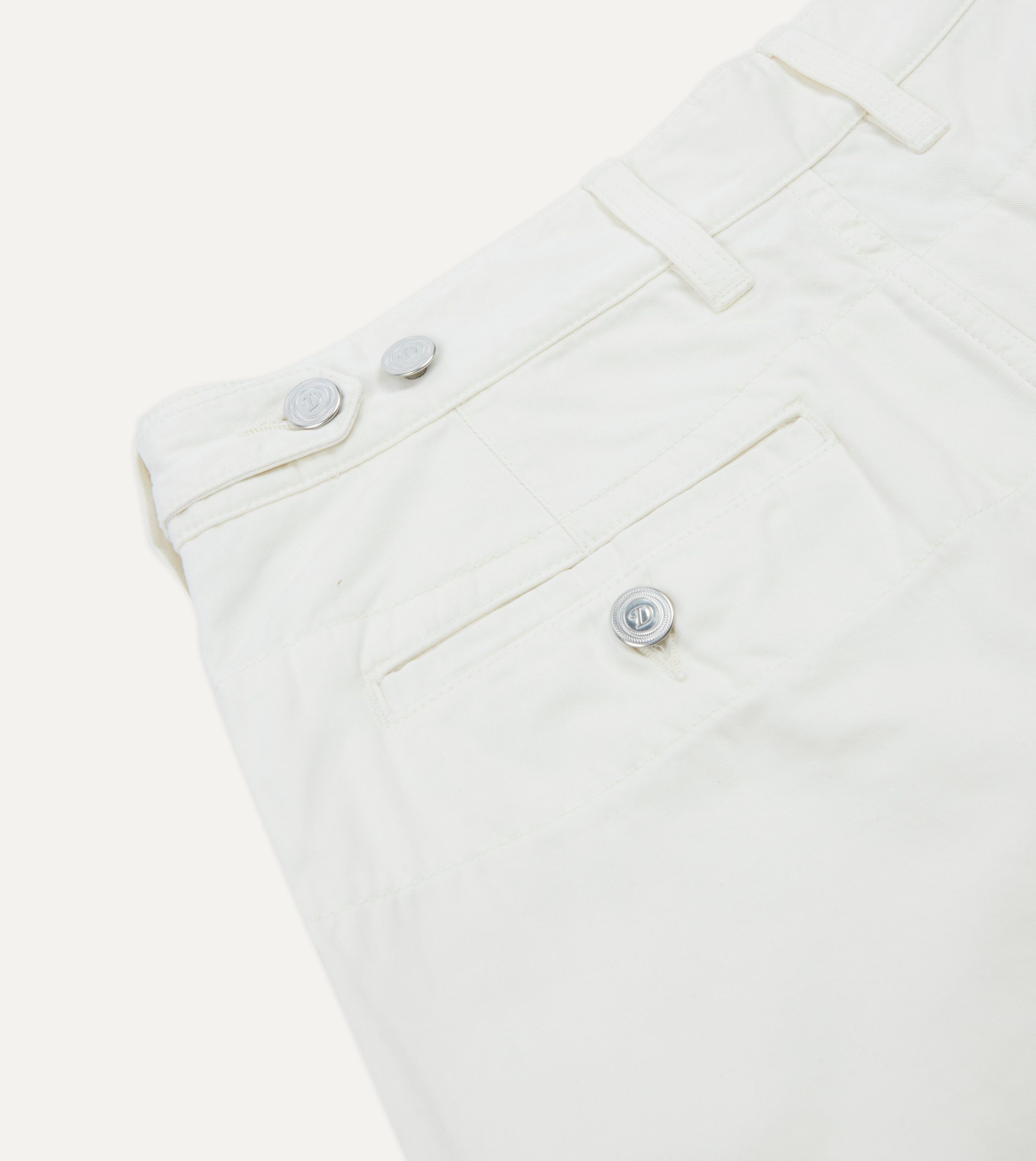 Washed Ecru Cotton Twill Single-Pleat Shorts - Image 4